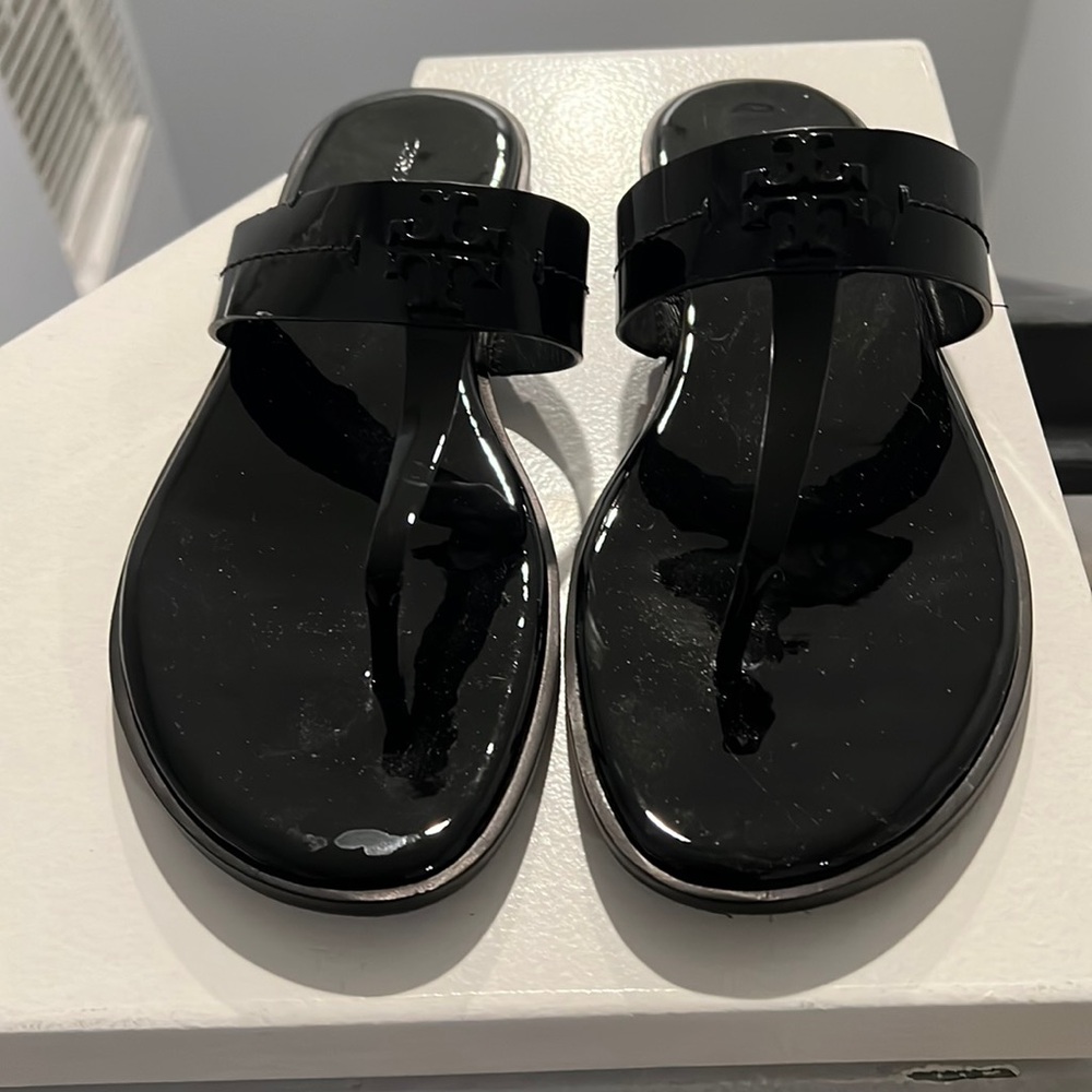 Tory Burch Black Patent Miller Thong Sandals